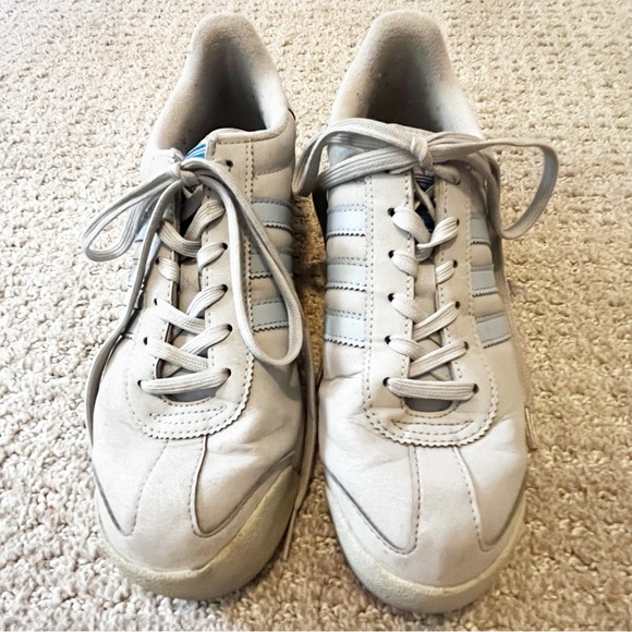 Adidas Samoa Gray Sneakers w Light Blue Stripes Sneaks Women Sz 7.5 Athletic - Picture 2 of 8